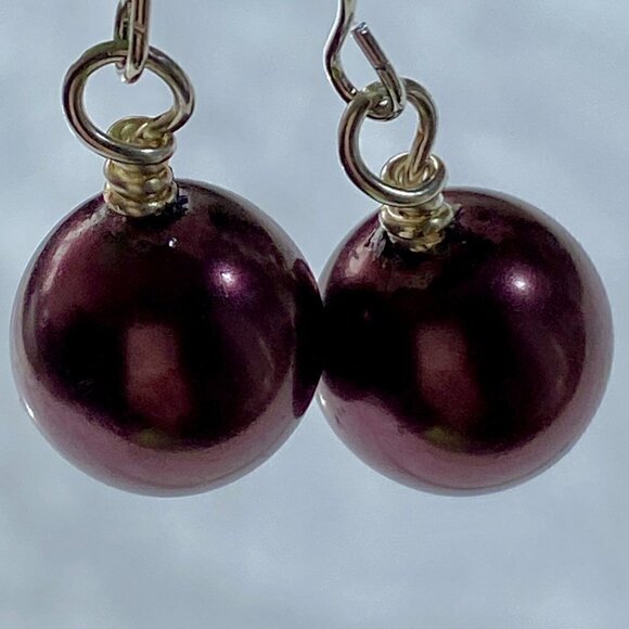 ❤️ Burgundy Austrian Crystal Pearl Earrings - Picture 5 of 9